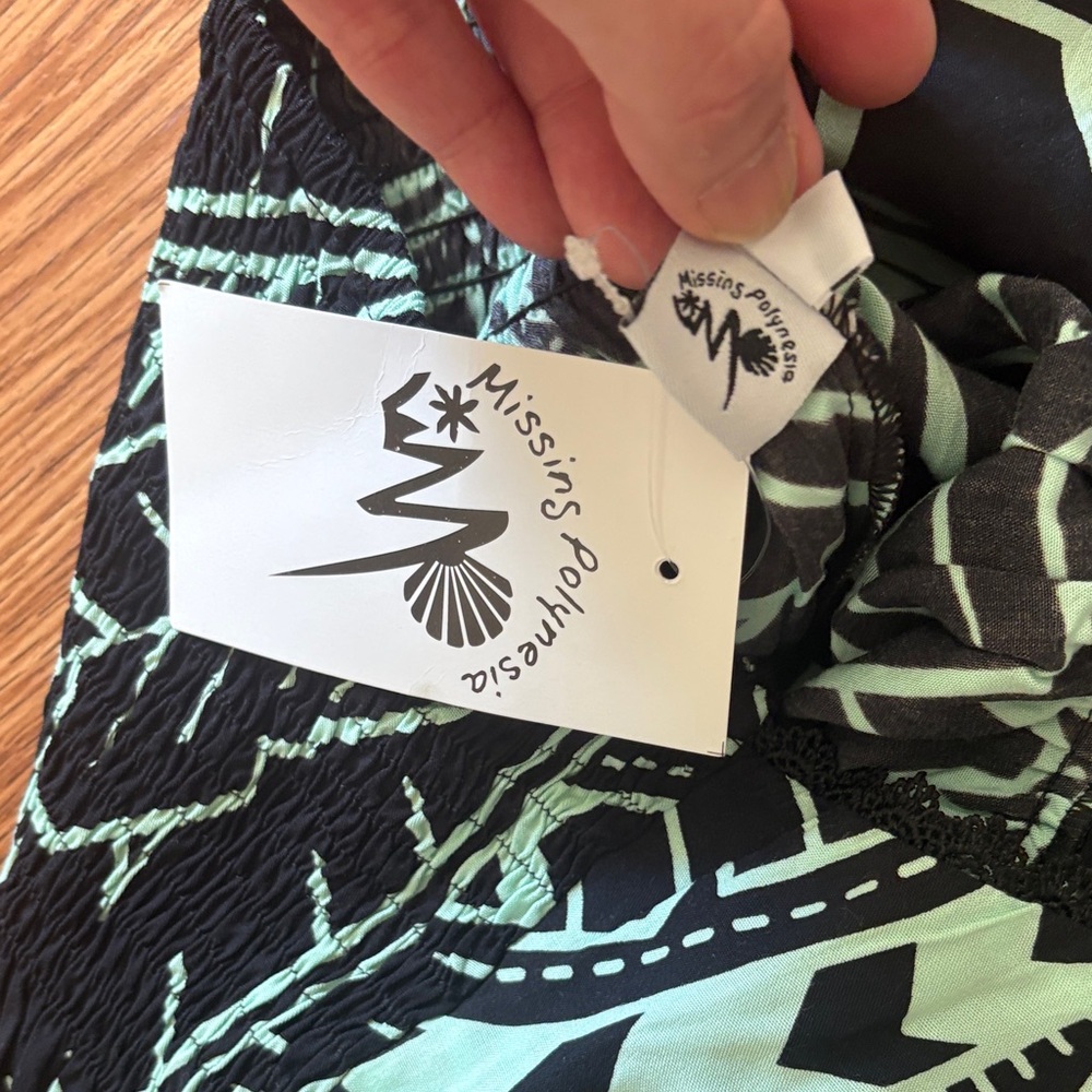 Missing Polynesia Strapless Maxi Dress Black & Li… - image 3